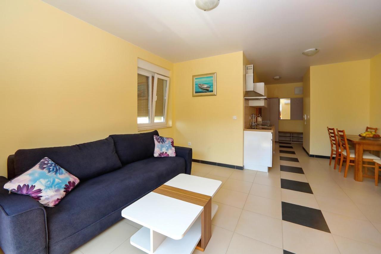Villa Palma Sukošan Exterior foto