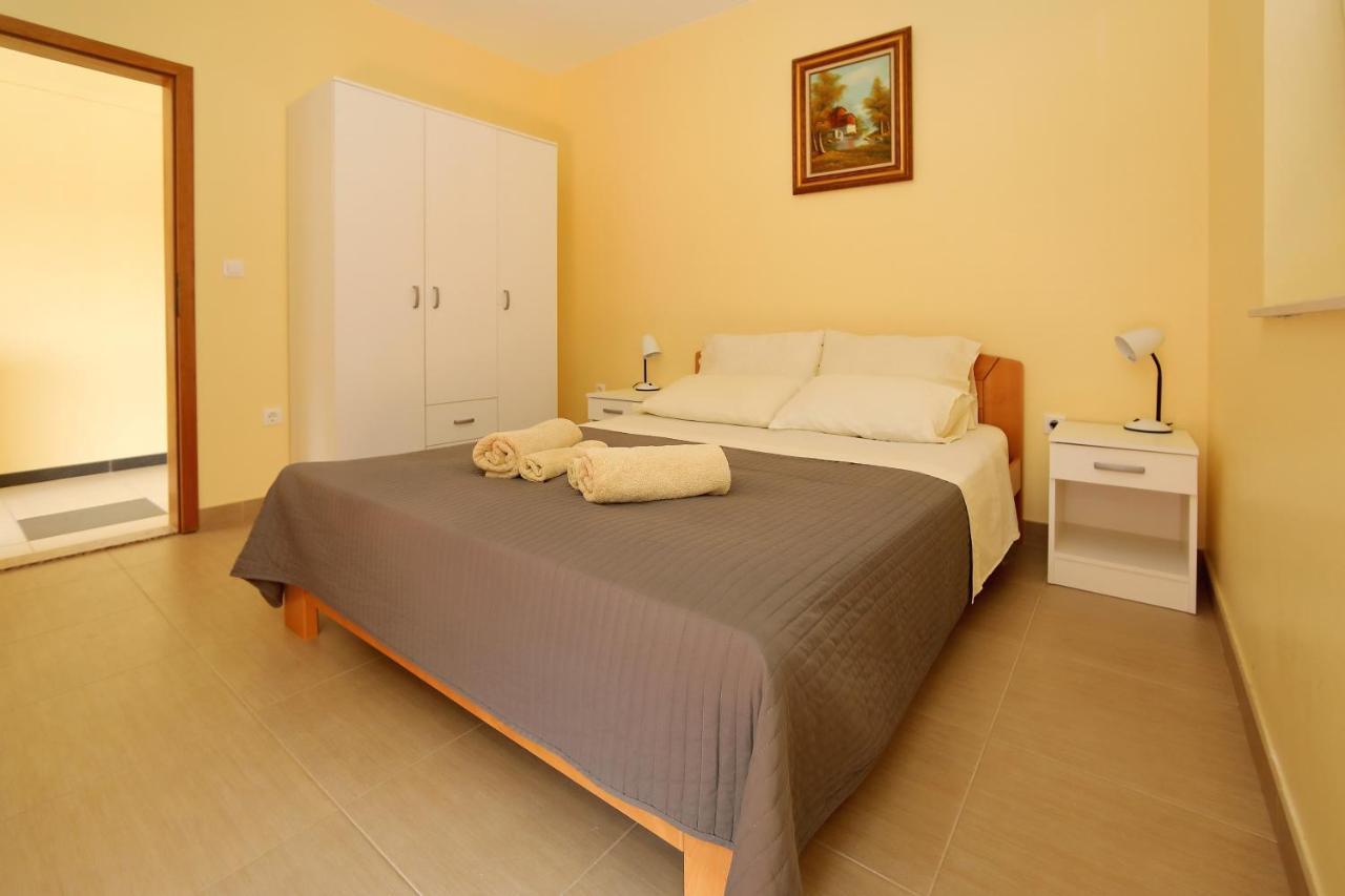 Villa Palma Sukošan Exterior foto