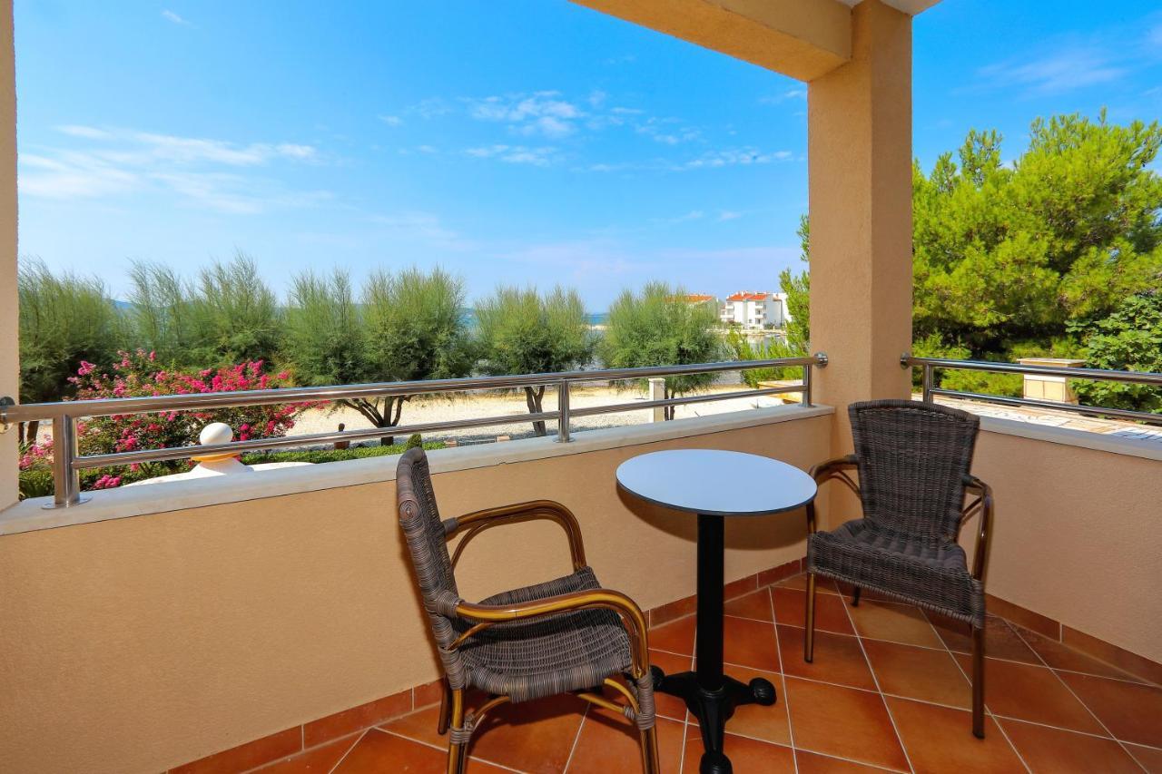 Villa Palma Sukošan Exterior foto